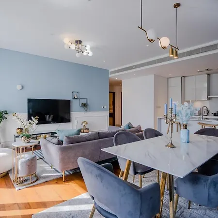 Luxury Apartment With Pool, Patio & Gym In City Walk Dubai Exterior photo