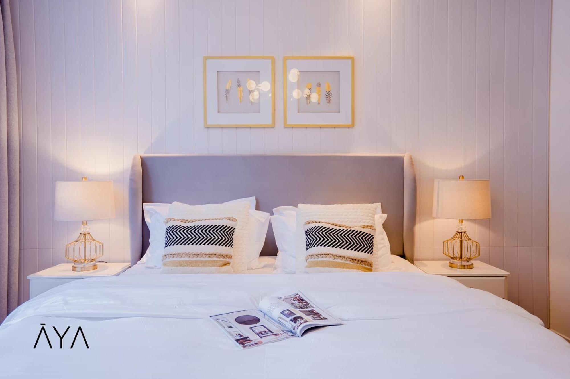 Luxury With Pool, Patio & Gym In Walk Apartment Dubai